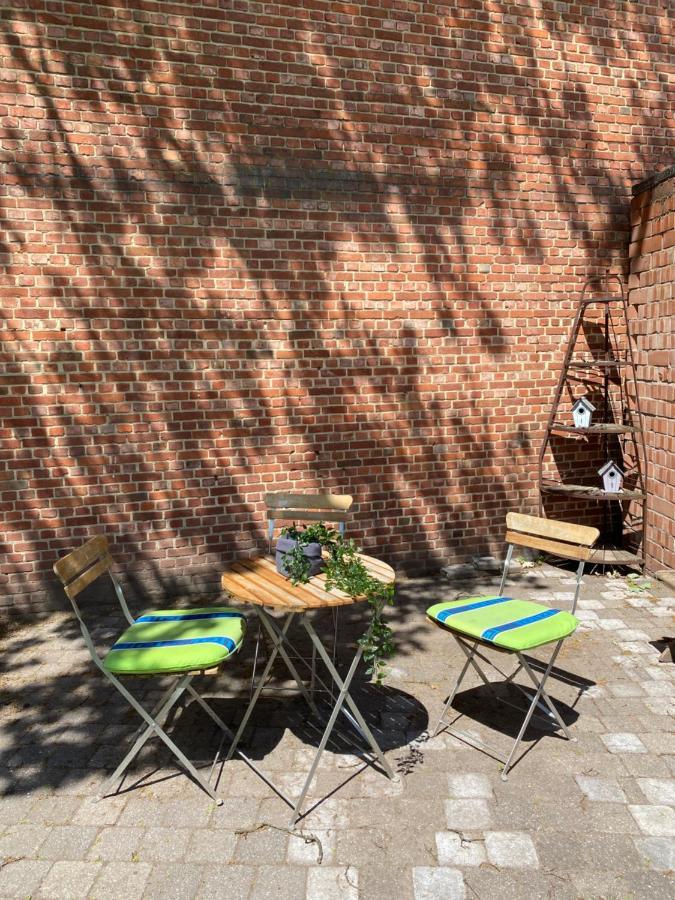 B & B Simme Zimme Brasschaat Bagian luar foto